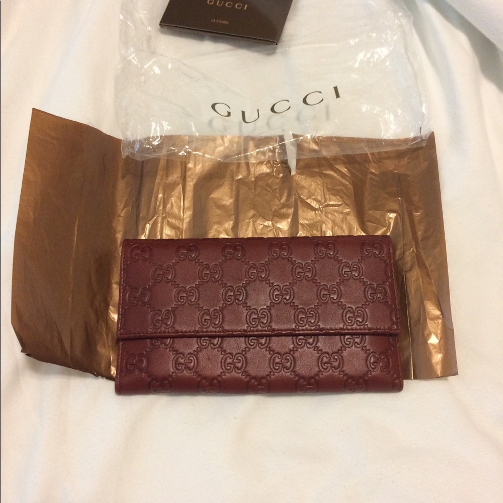Gucci wallet